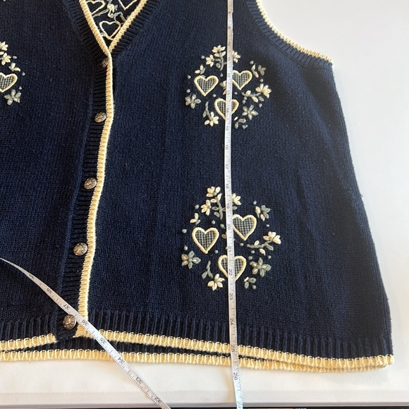 Christopher & Banks Blue Cream V-Neck Sweater - 1x - Picture 6 of 7